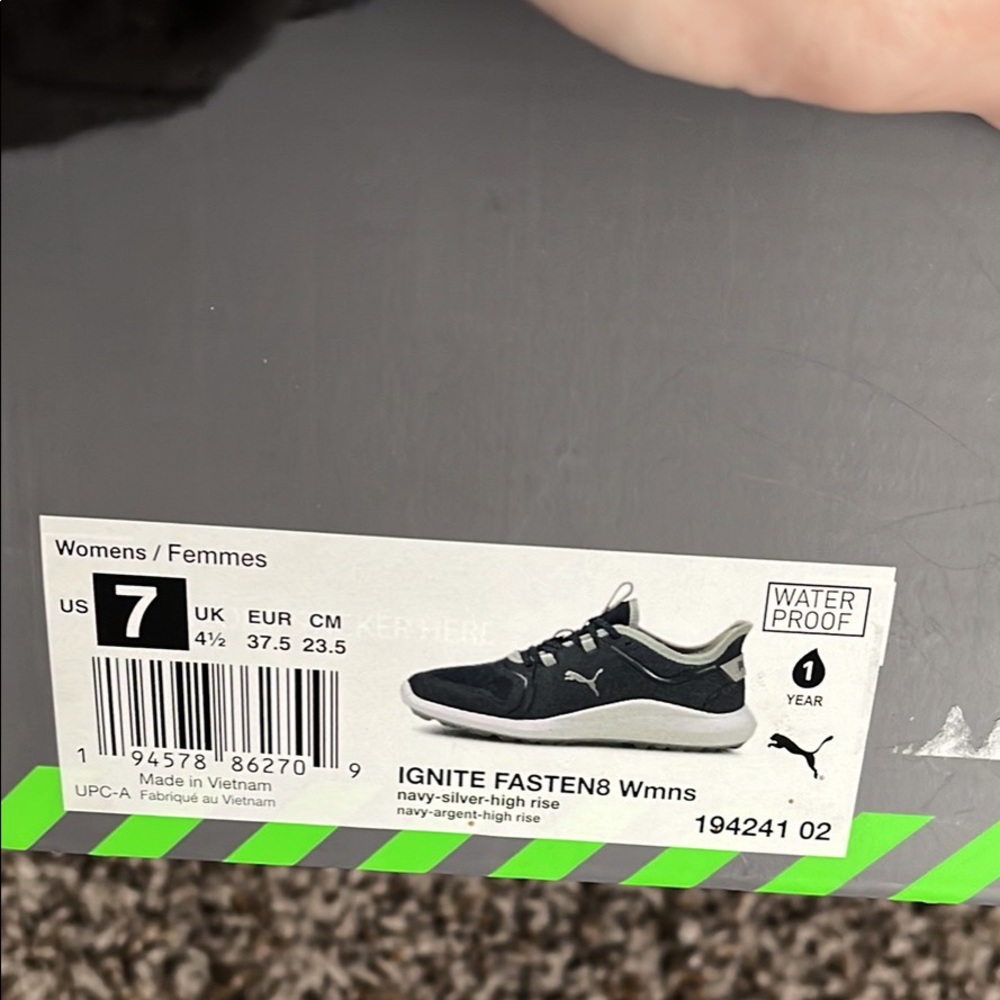Size 6 brand new never worn tags still on - Picture 2 of 2